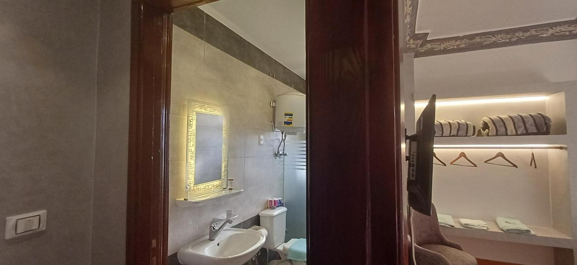 Hotel Pyramids Kingdom Kafret el-Gabal Exterior foto
